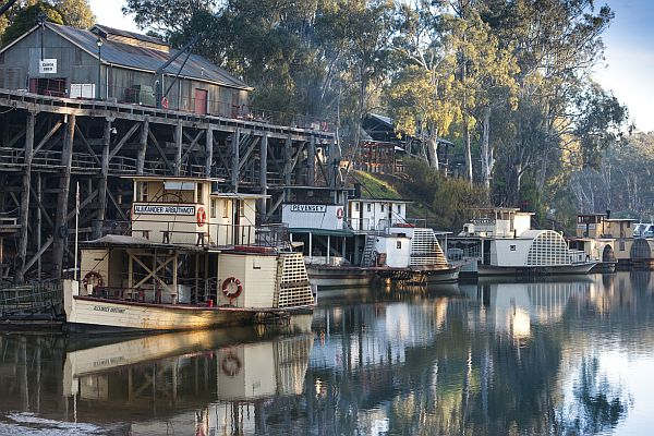 Paddle steamers at Echuca Wharf