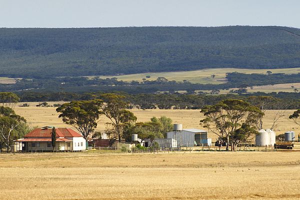 Rural property near the Ravensthorpe Range